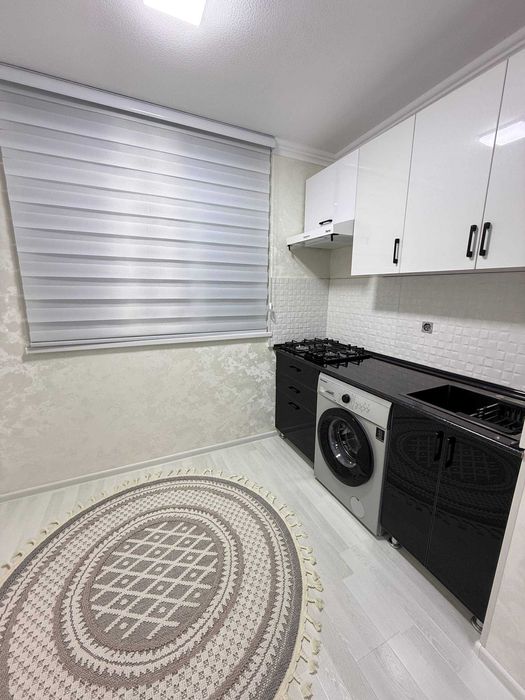 Продаётся 2х комнатная квартира переделено 3х на 1-этаже Вокзал Саодат