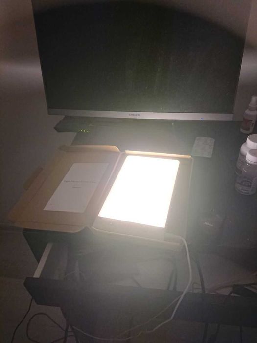 LED лампа 10000 Lux за светлолечение, регулируема, за настроение