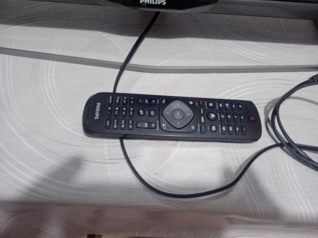 Philips smart 42"телевизор