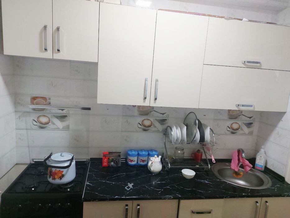 Срочно Продаётся 2х-ком на метро Дружба Народов, Сой кафе