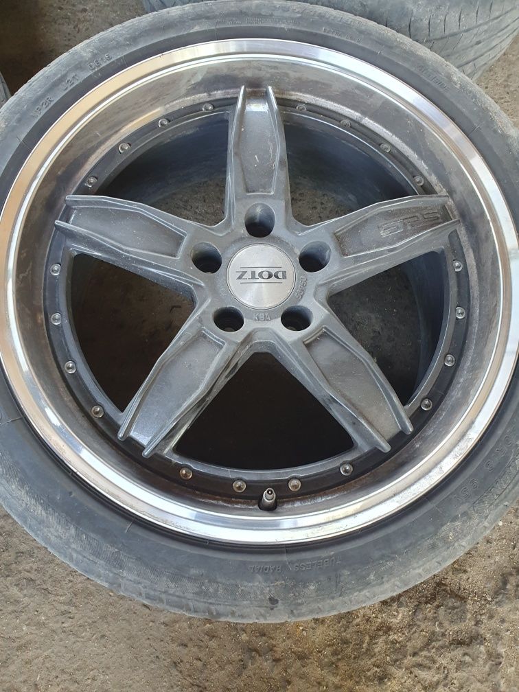 Джанти DOTZ 18 5x112 ET 35 8J