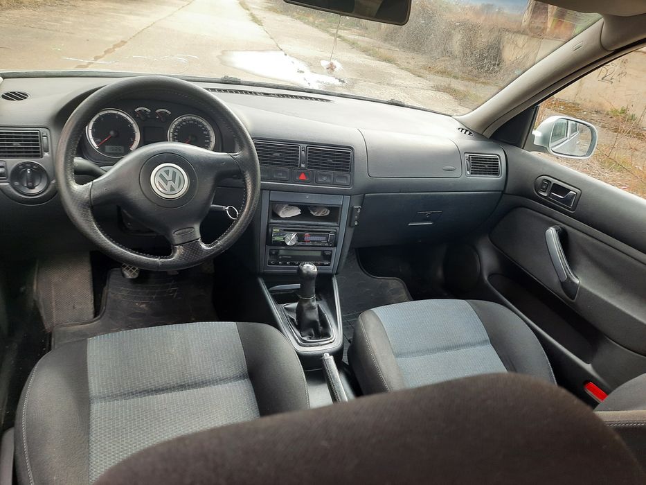 Vând Golf 4 1.9 101cp