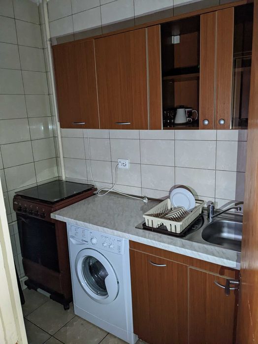 Garsoniera confort I, Favorit