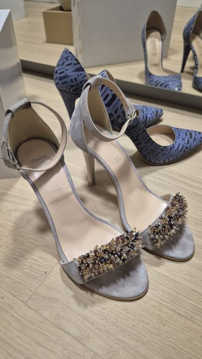 Sandale Bata, marimea 35-36