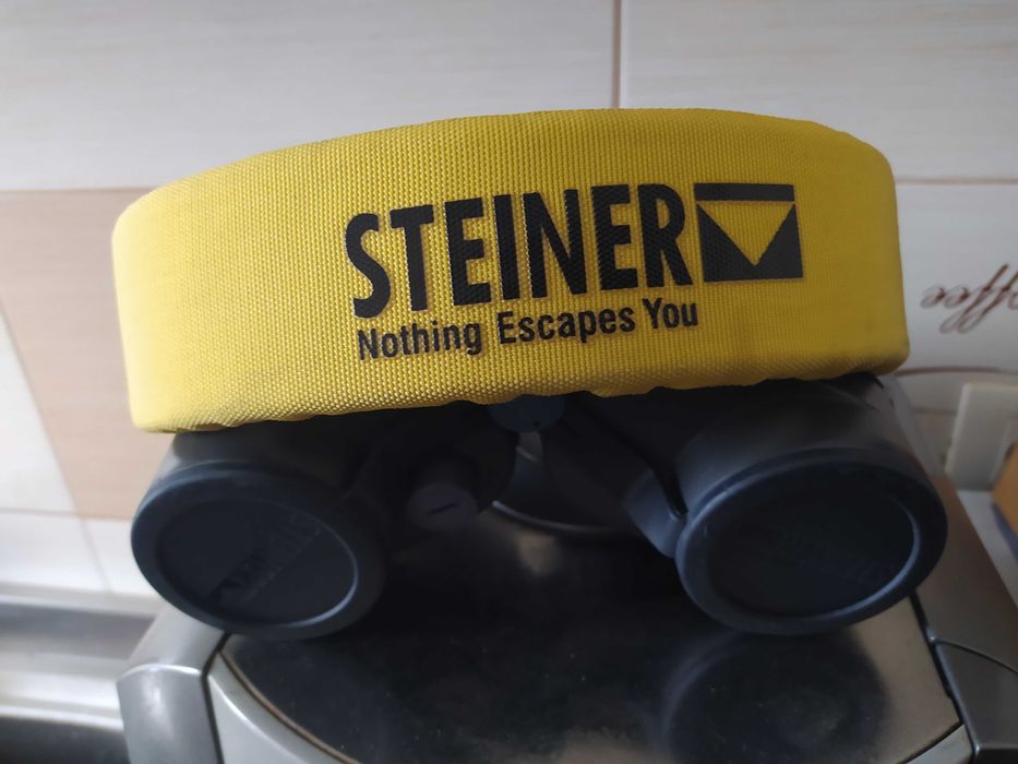 Binoclu Steiner Commander III 7x50