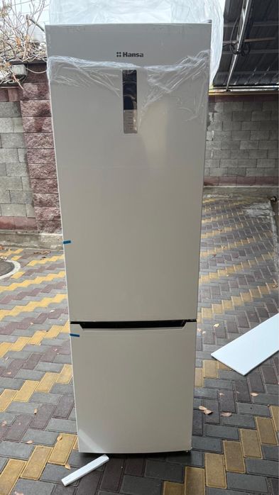 Холодильник Hansa
