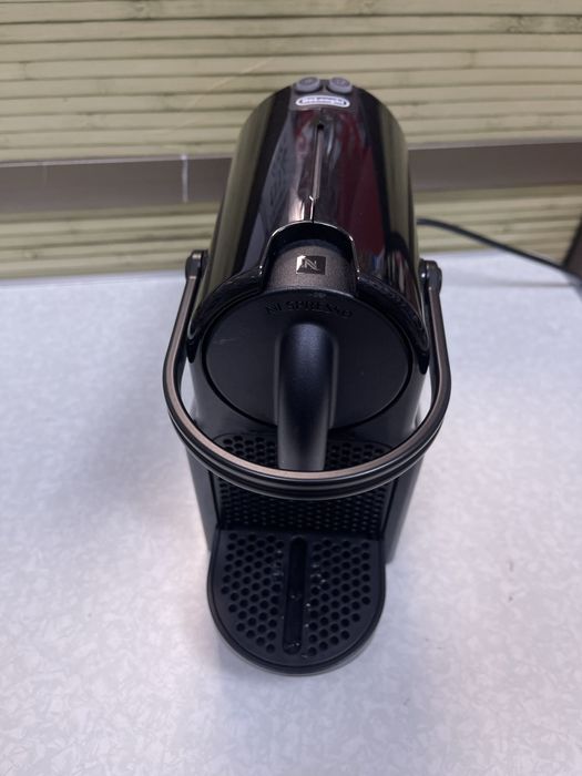 Кафемашина Nespresso inissia
