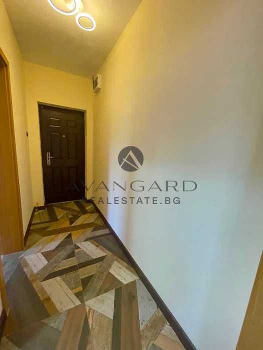 Продава се Тристаен апартамент в Пловдив, Кючук Париж - 51 кв.м за 2451 €/кв.м - Снимка #7
