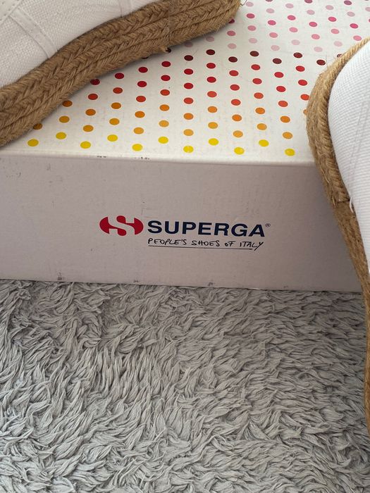 НОВИ Еспадрили марка SUPERGA