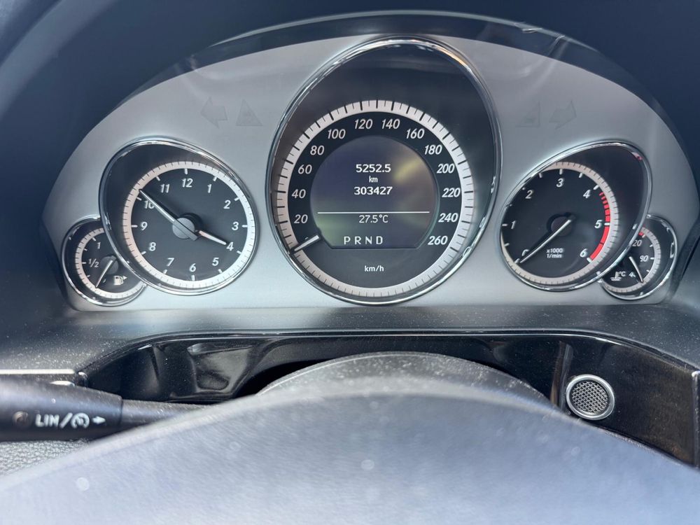 Mercedes-Benz E250