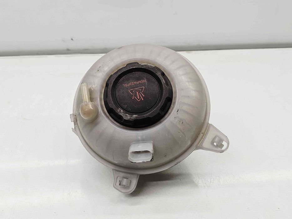 Vas expansiune Volkswagen Passat B8 (3G2) [Fabr 2015-prezent] 5Q012140