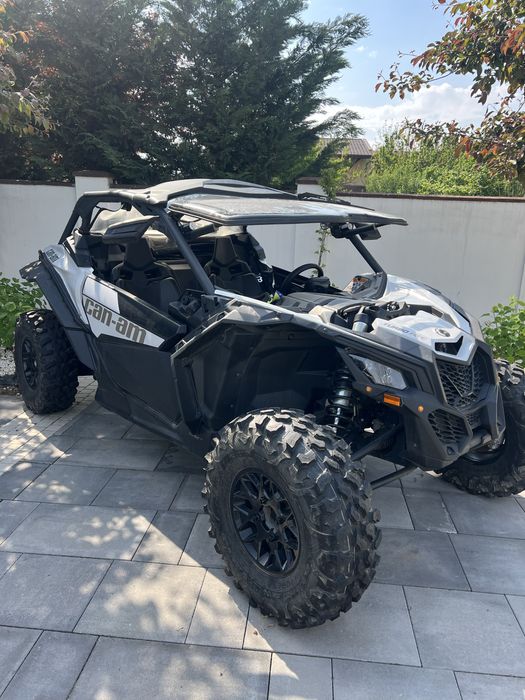 Can am maverick turbo rr DS