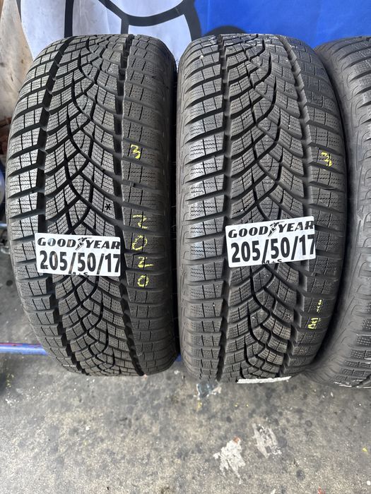 205/50/17 Good Year M+S