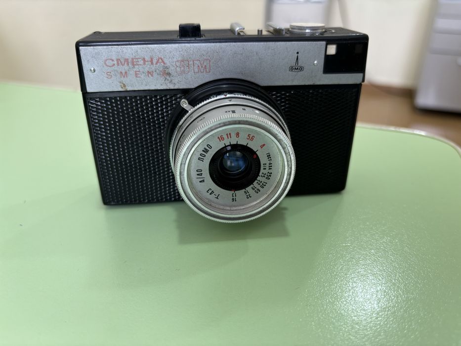 Продам Фотоаппарат пленочный СМЕНА 8м
