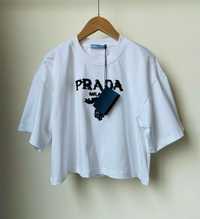 Кроп тениска Prada