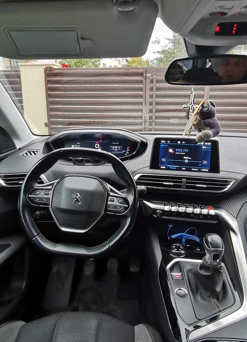 Peugeot 3008 1.2 PureTech-2019-UNIC PROPRIETAR-130CP-47000km