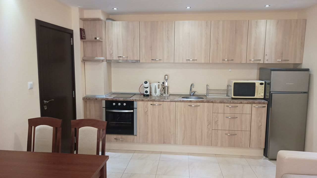 Дава се под наем Едностаен апартамент в Приморско - 40 кв.м за 60.69 € - Снимка #3