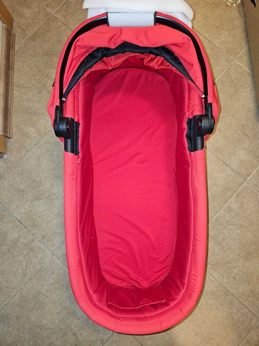 Кош за новородено Cybex Cot S, Balios S, Talos S - Ferrari Racing red