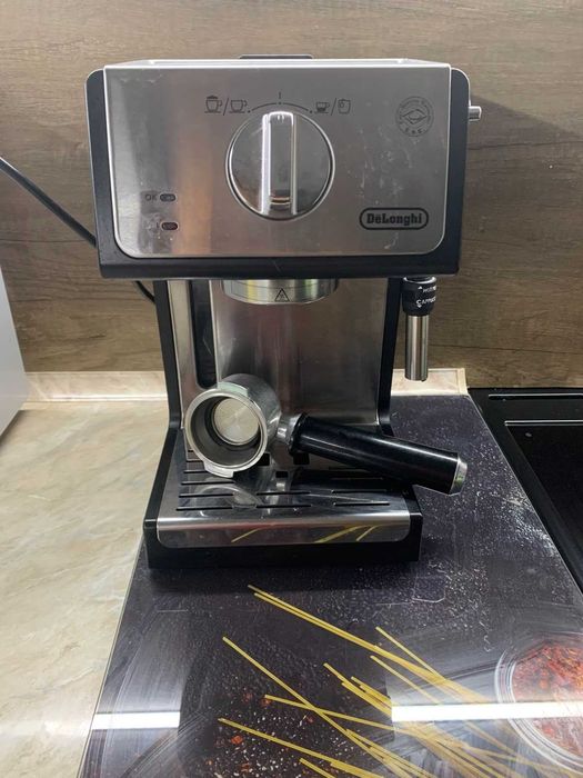 Кафе машина Delonghi