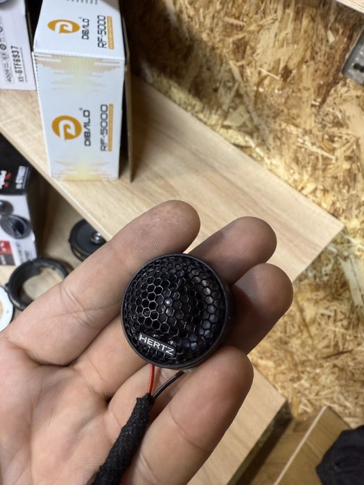 hertz uno kalonka komplekt 4 ta