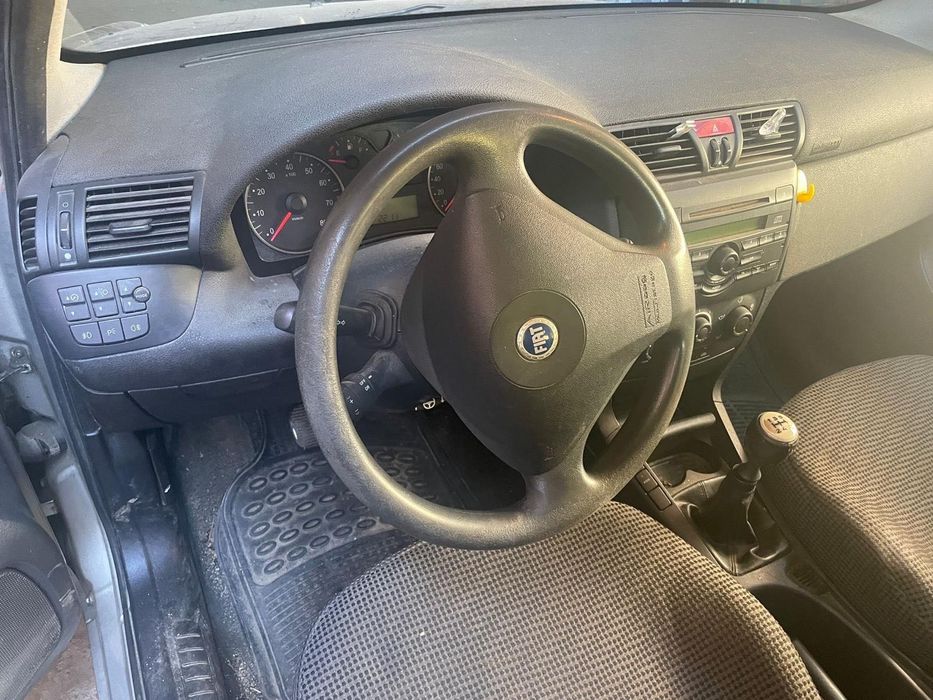 Fiat Stilo, 1,6 benzina, 2002.
