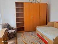 Garsoniera la casa, curte comuna - strada Razboieni