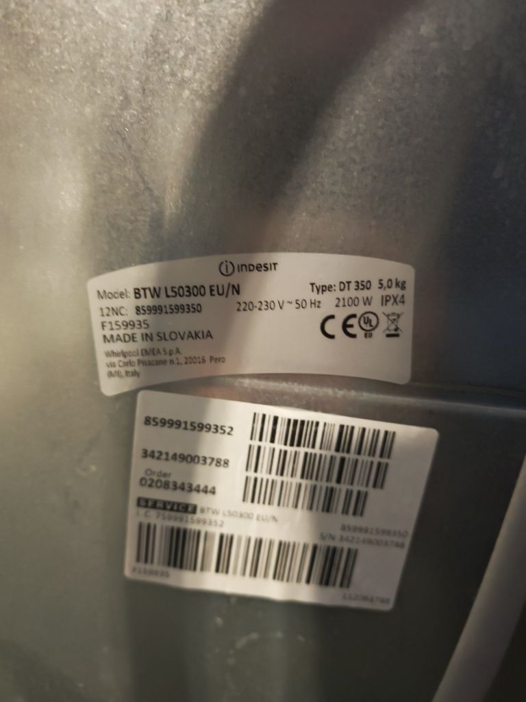 Перлалня Indesit BTW L50300 EU/N