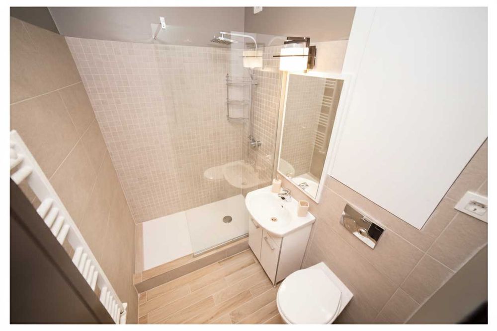 Inchiriez Apartament 1 Camera LUX cu vedere la dunare - Proprietar