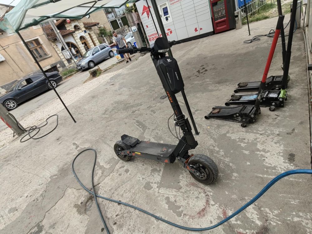 Мощна електрическа тротинетка 2000W отлична G4