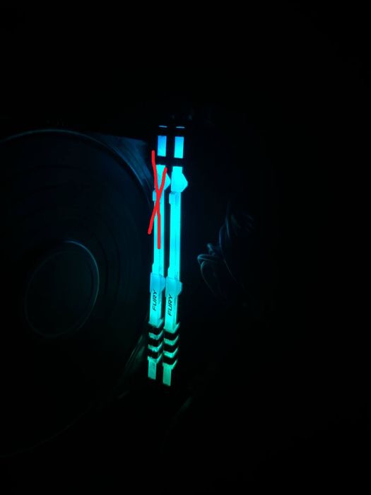 Оперативная память Kingston FURY Beast Black RGB 8 gb