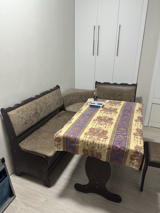 Кухонный уголок в хорошем состоянии