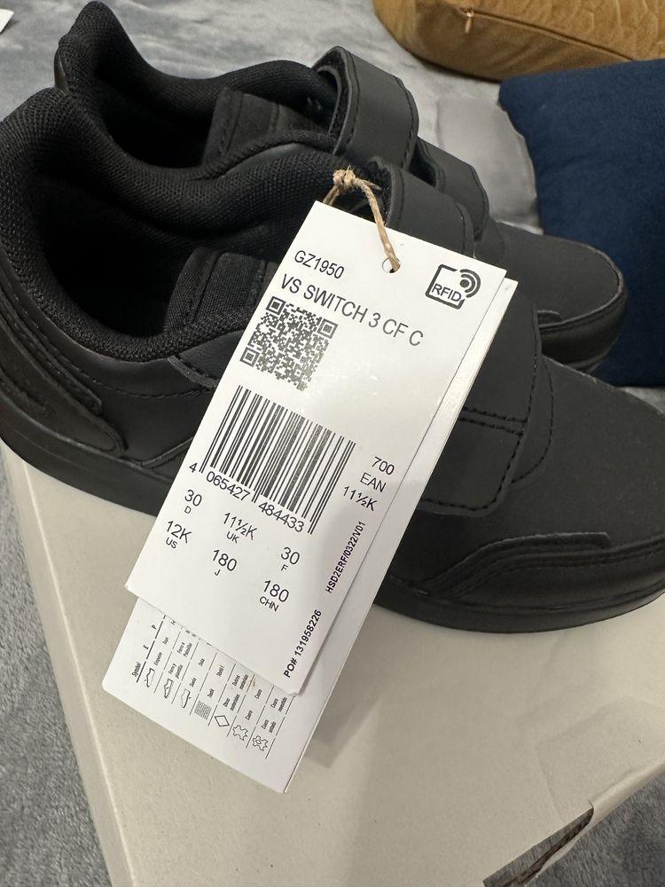 Adidas copii marimea 30