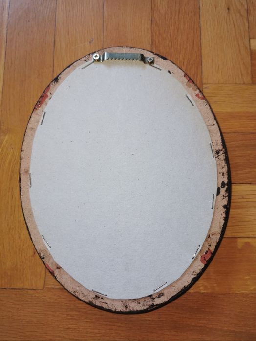 Еротична  картина графика на жена с чадър в златна рамка  чернобяла