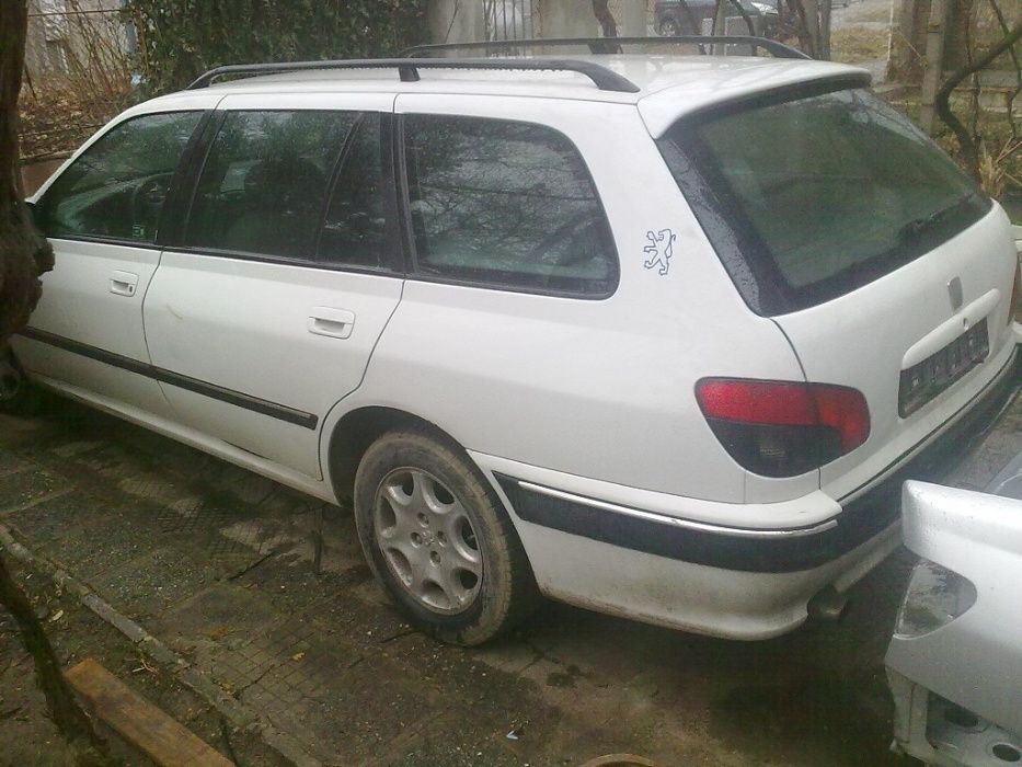 Продавам пежо 406 на части peugeot 406