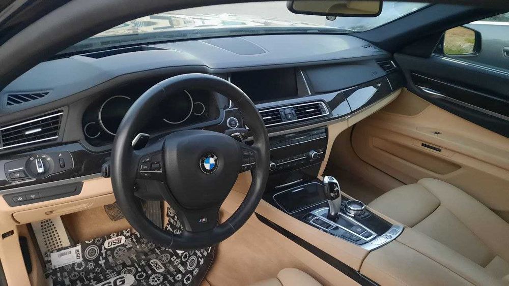 BMW 740d Sport М-пакет. Рестайлин Краска тоза 2014 йил 22 000 км юрган