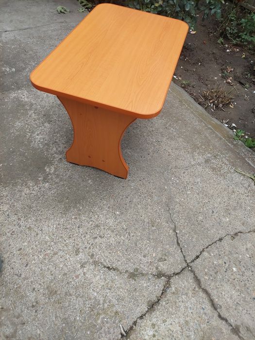 Măsuță televizor.