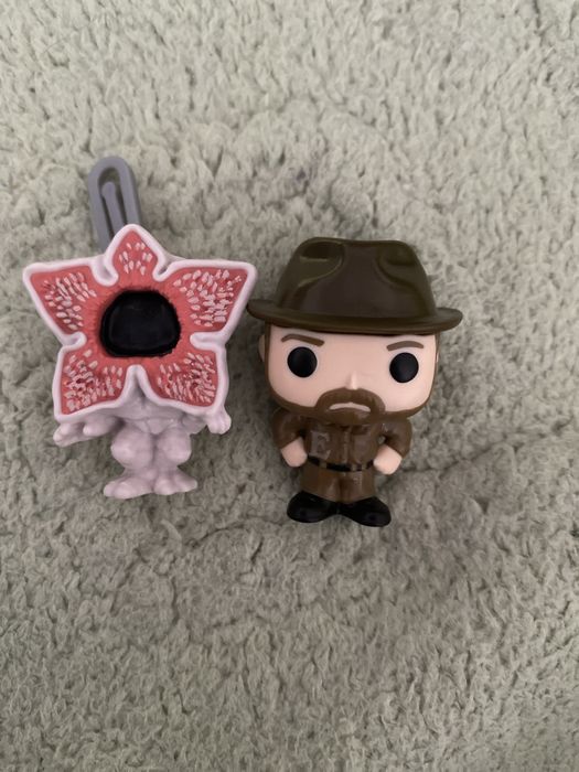 Обмен фигурок из колекции Stranger thing