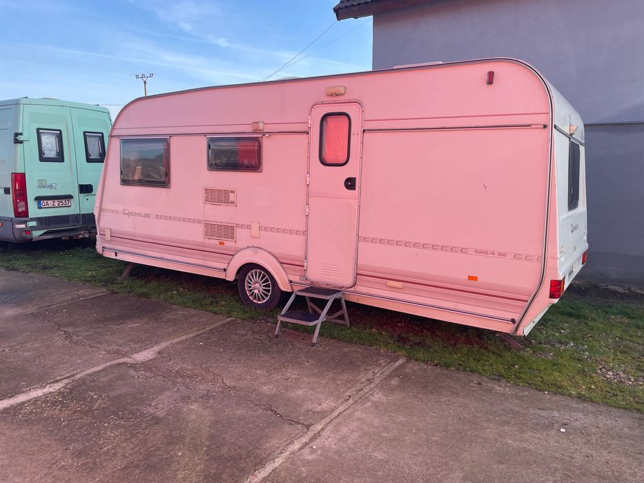 Caravană Genius 520/4