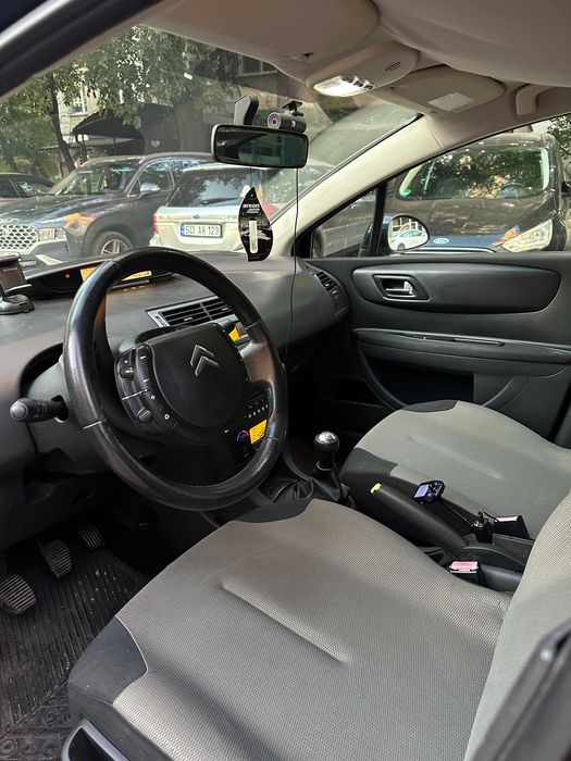 Citroen C4 2008 benzina