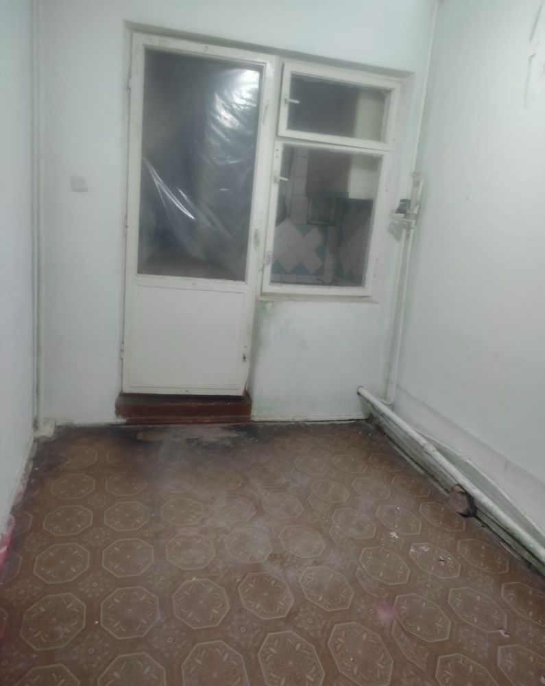 Sebzor Bez remont 3 xona supper Arzon