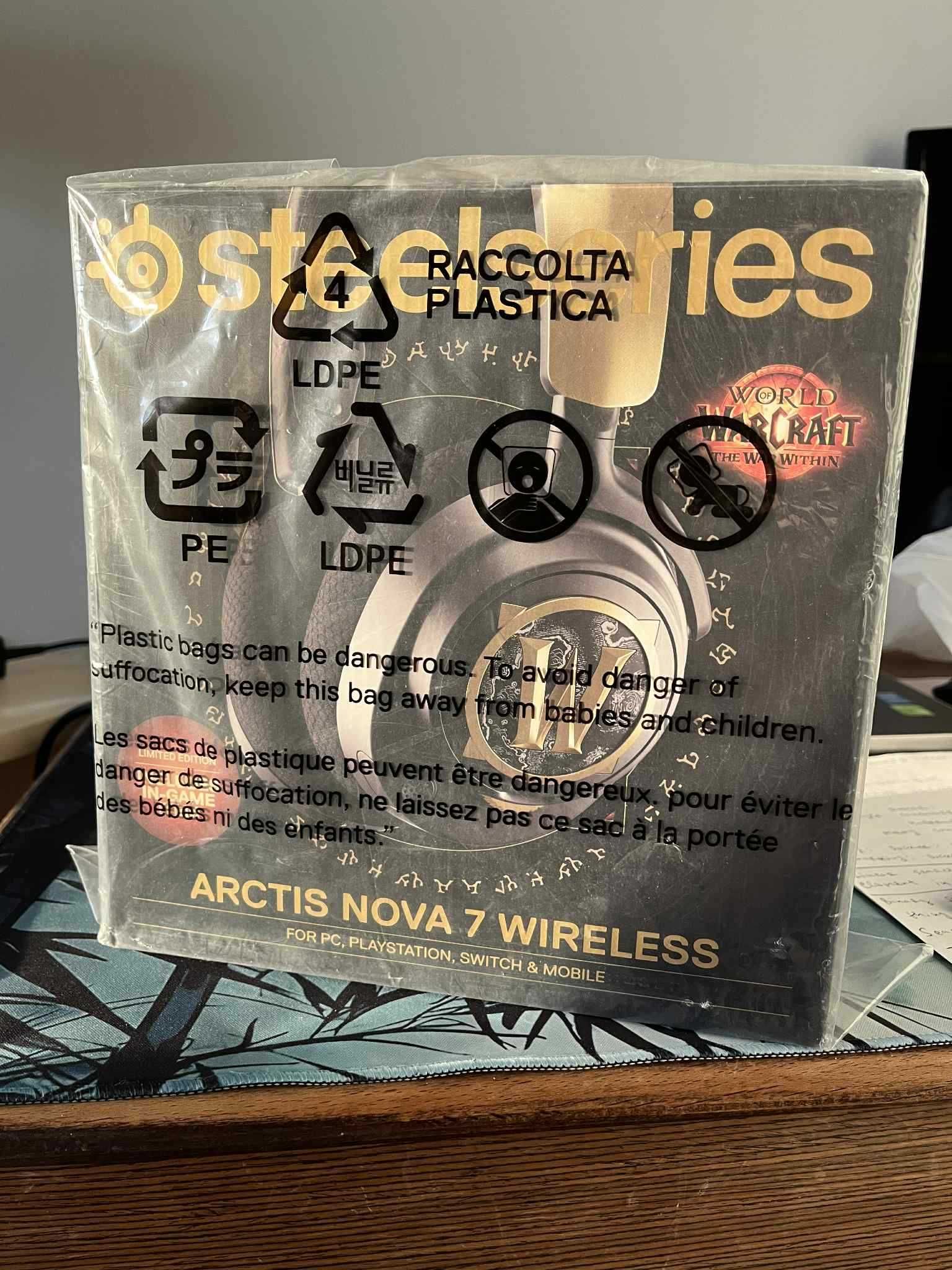 SteelSeries Arctis Nova 7: World of Warcraft 20th Anniversary Edition