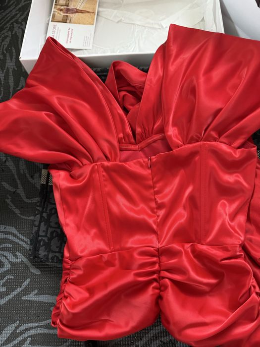 Reina Store Рокля