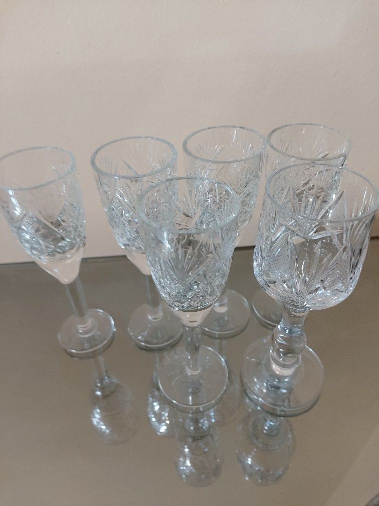 Кристални чаши' различни видове