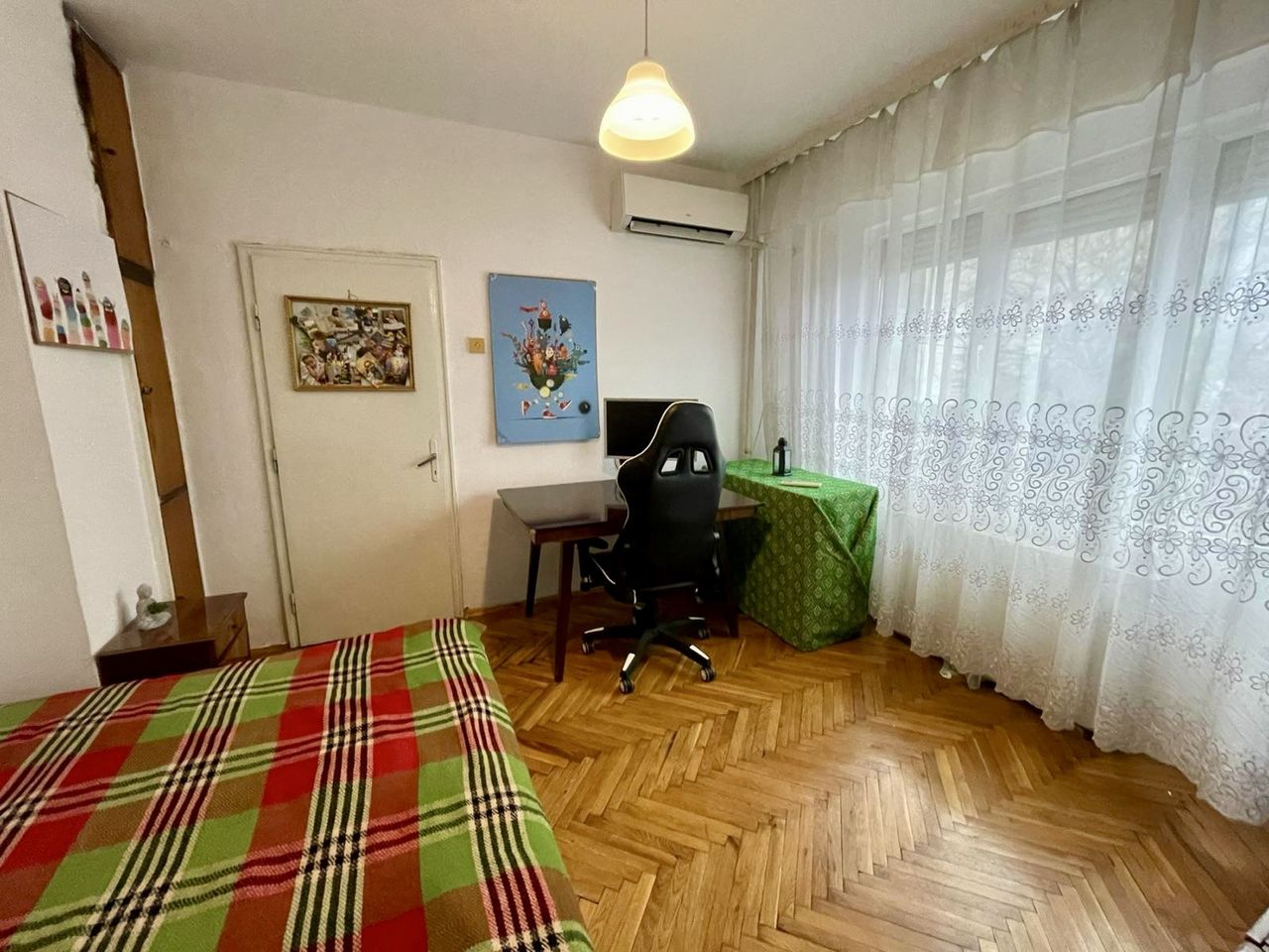 Продава се Тристаен апартамент в Добрич, Център - 65 кв.м за 903 €/кв.м - Снимка #10