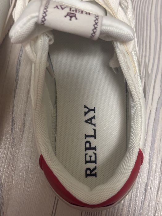 Adidasi dama Replay