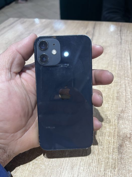 Iphone 12 мини в отличном сост