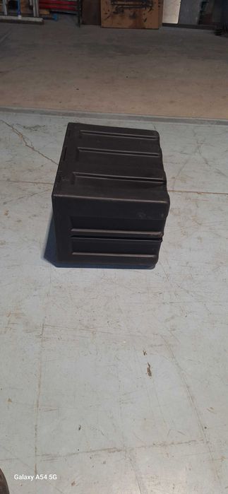 De vanzare Lada scule camion 60x45x45