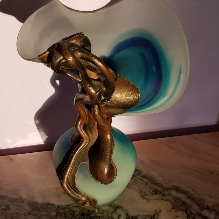 sticlaria de arta.vaza.arama.