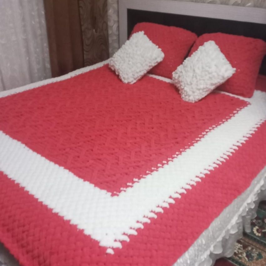 Toʻqish kursi uyda oʻrgataman. Курс вязания преподаю дома.