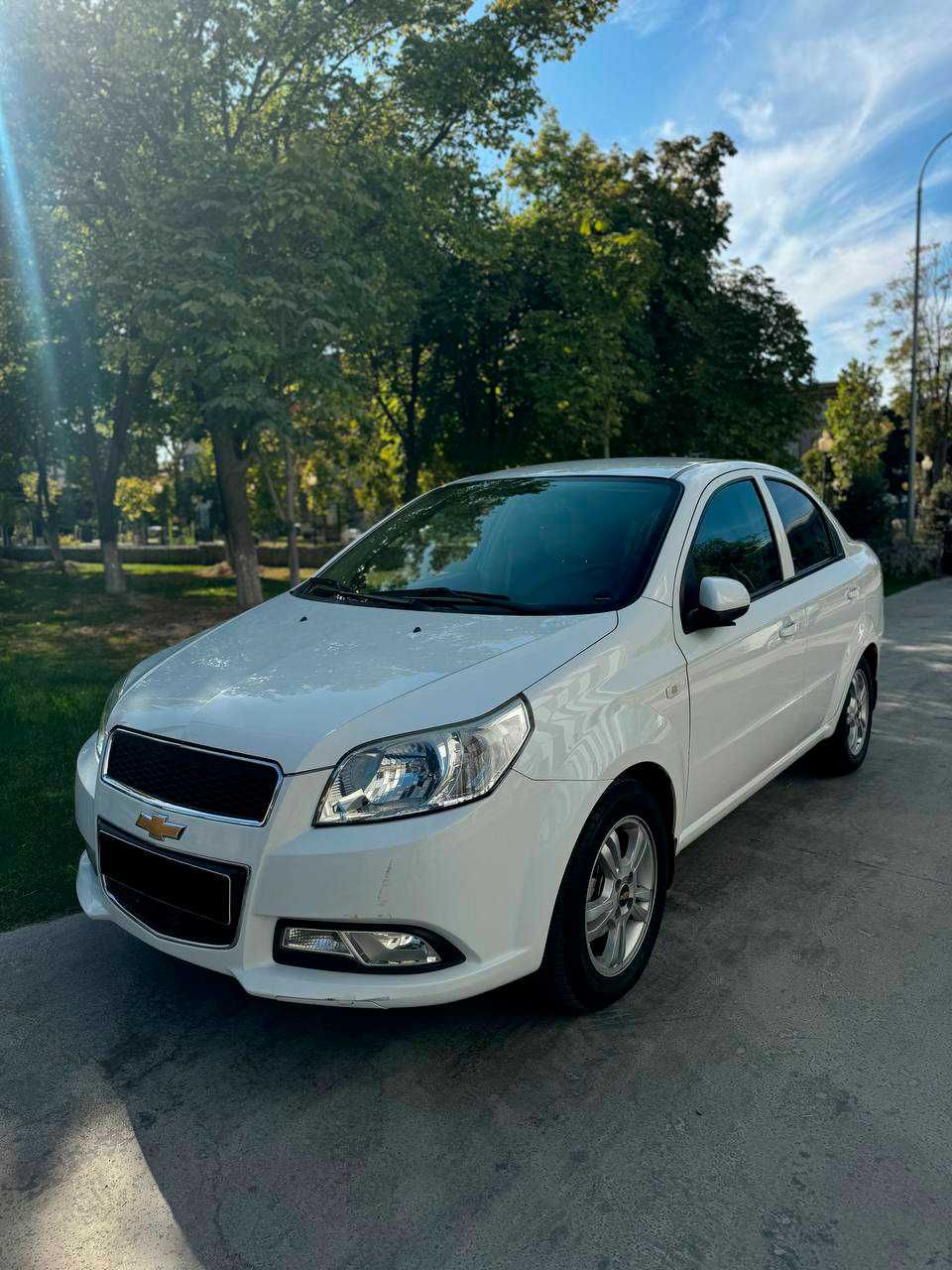 Продам Nexia 3 своя